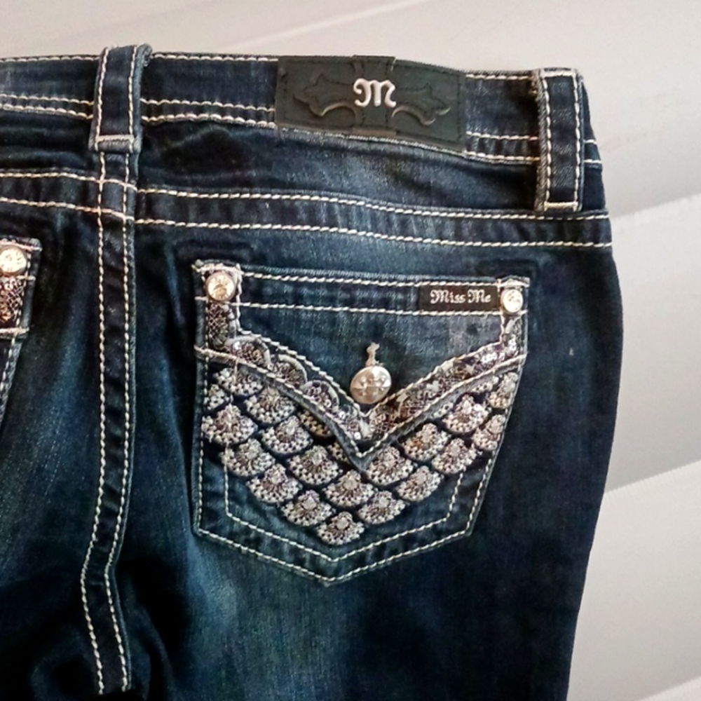 Miss Me jeans dark wash embroidered pockets slim boot fit